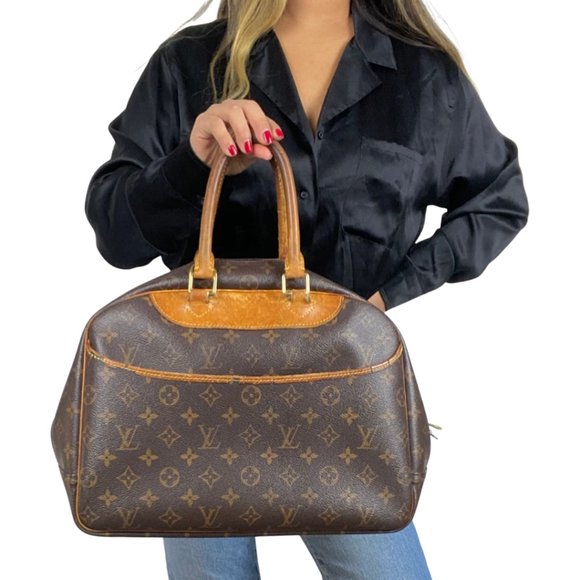 Authenticated Louis Vuitton Deauville Bowring Handbag Monogram Canvas - Picture 1 of 14